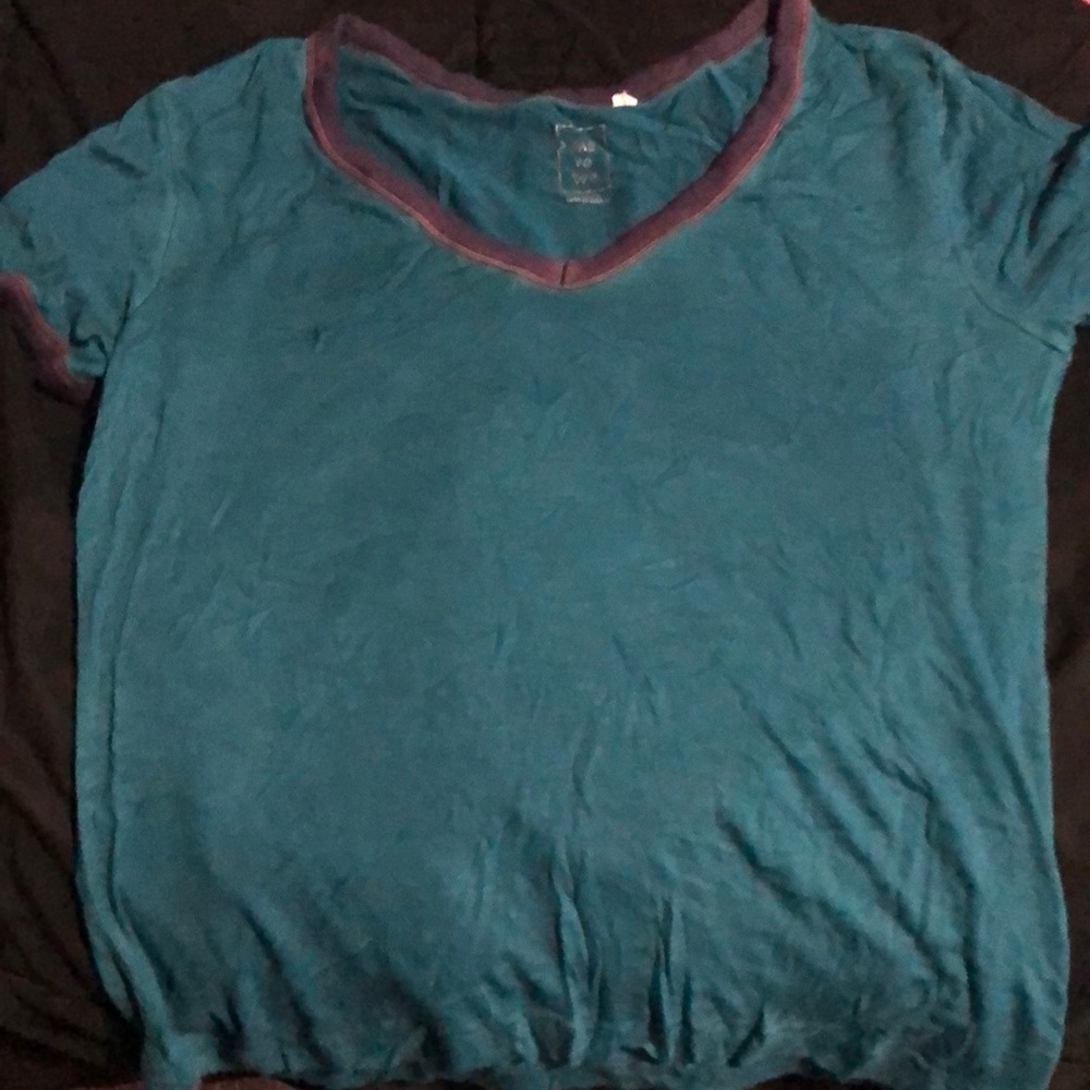 MetoWe turquoise vneck